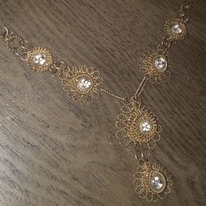 Vintage Wire Sculpted Filagree Drop Necklace Rhinestone Beautiful